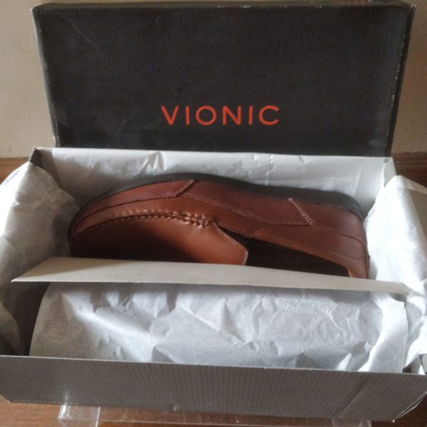 Vionic Astor