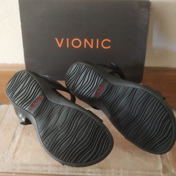 Vionic Farra Black Lizard Sandal