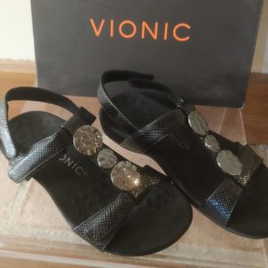 Vionic Farra Black Lizard Sandal