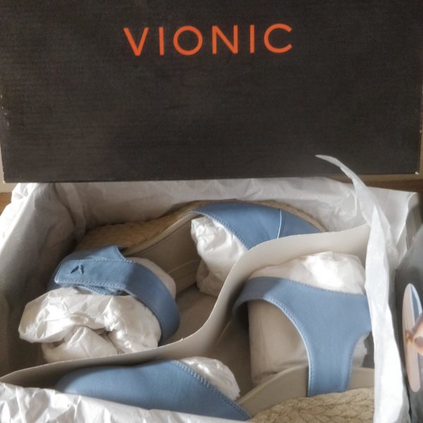 Vionic Loika Blue