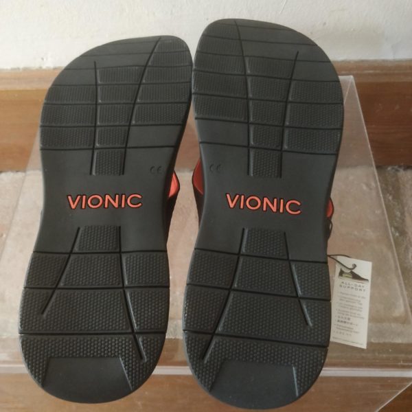 Vionic Mislander Dark Brown