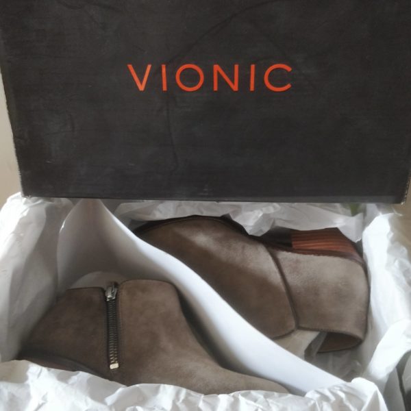 Vionic Serena Boots