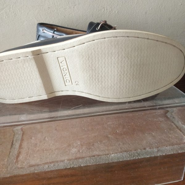Vionic Spring Lloyd Navy